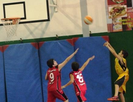 ALVARO BASKET RIPOLLET 014