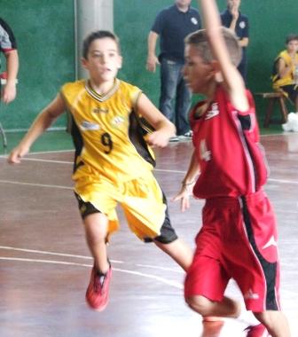 ALVARO BASKET RIPOLLET 027