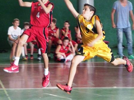 ALVARO BASKET RIPOLLET 043